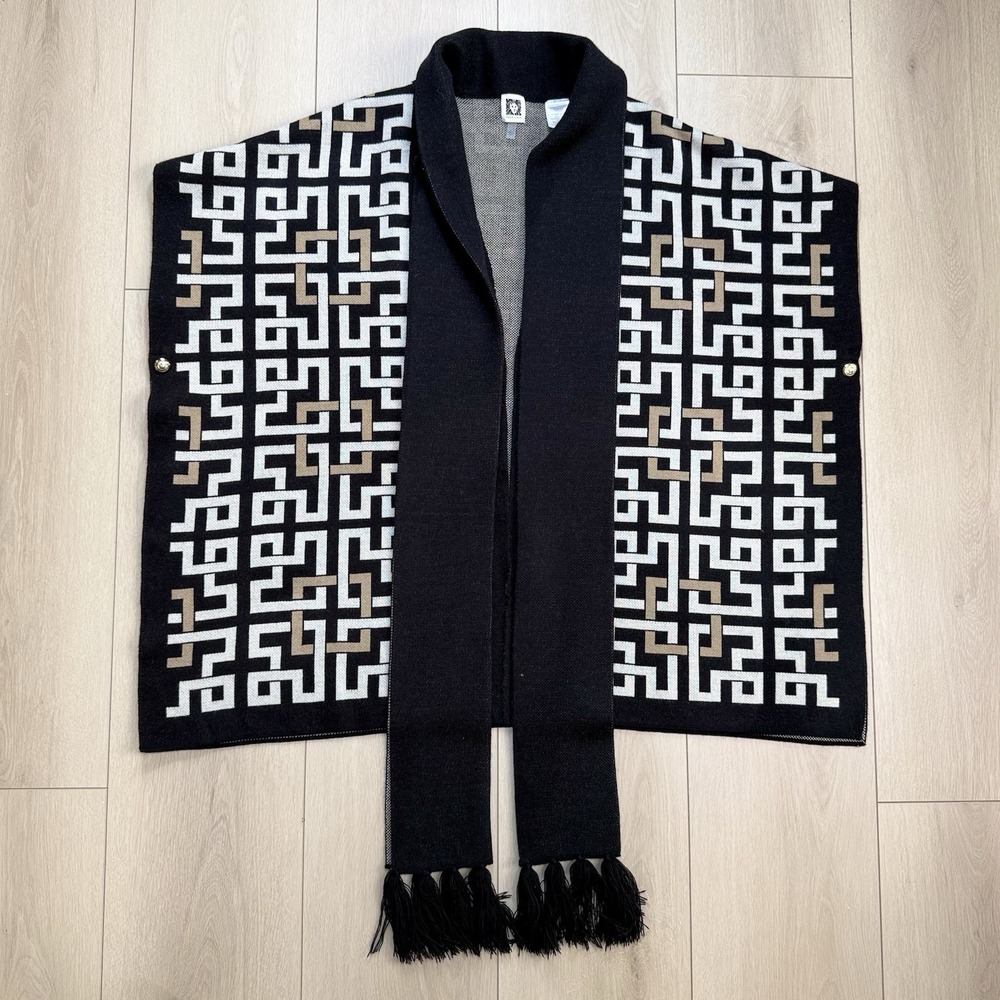 Anne Klein Womens L Black Geo Knit Poncho Cape Fringe Clip Front Wrap Sweater